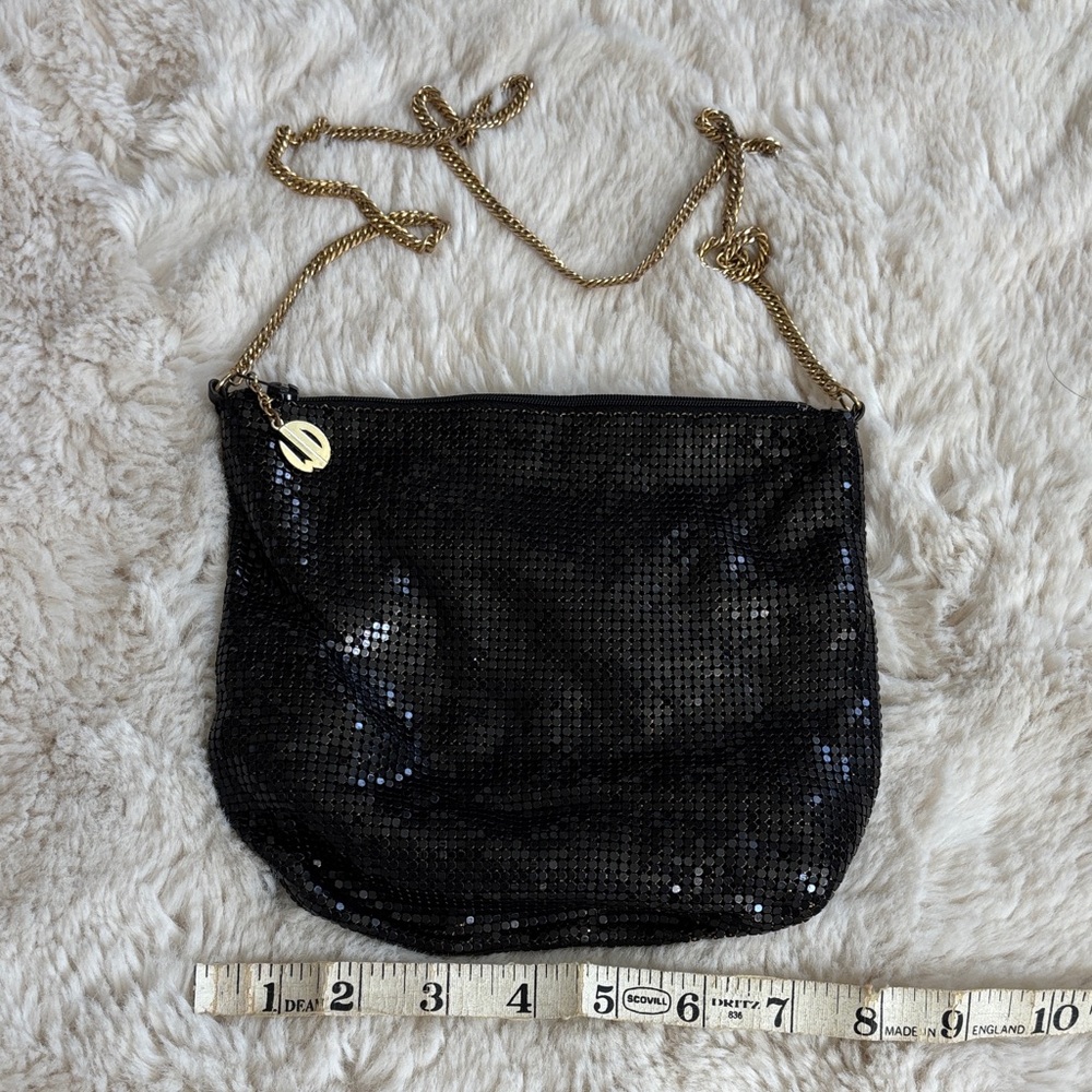 Whiting&Davis blk/gold chain bag